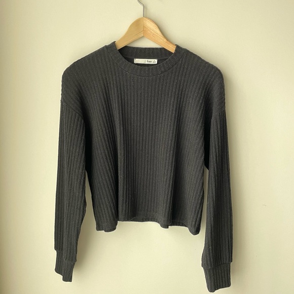 Wilfred Free black knit top - Picture 1 of 5